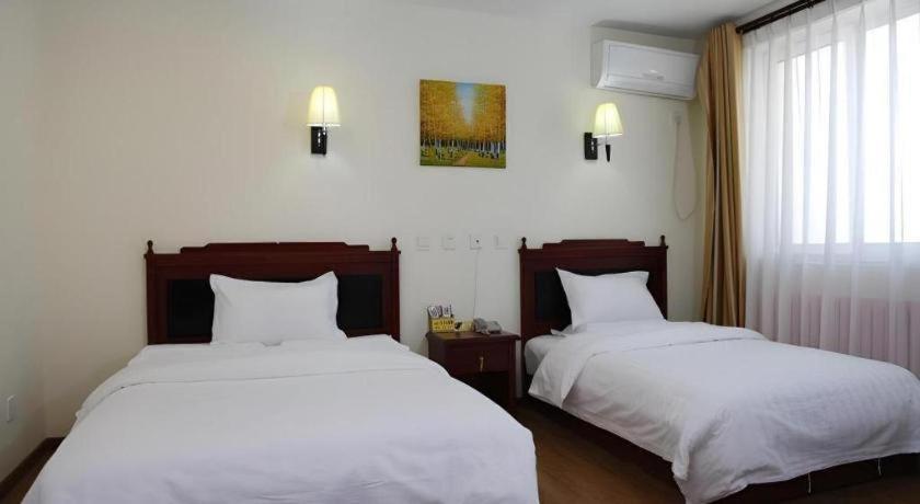 Beijing Yi Jia Hotel Bagian luar foto